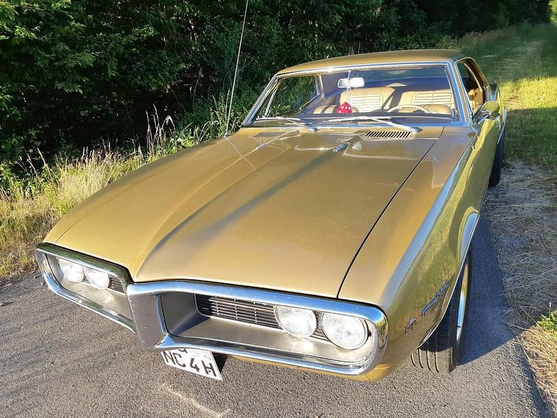 Gold Gebraucht 1967 Pontiac Firebird Coupé | 29.999 € - Bild 1/4