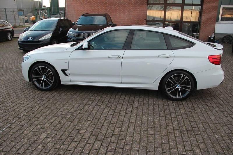 Gebraucht BMW 335 Gran Turismo M Sport 306 PS (225 kW) 2014 Alpinweiss iii Limousine