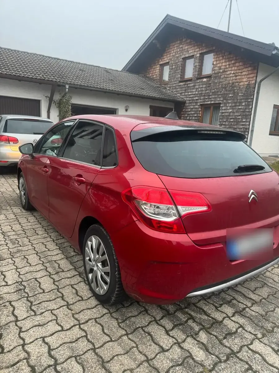 Gebraucht Citroën C4 112 PS (82 kW) 2012 Limousine