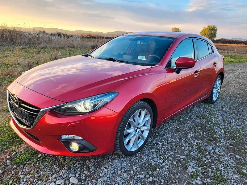 Gebraucht Mazda 3 105 PS (77 kW) 2016 Rot Limousine