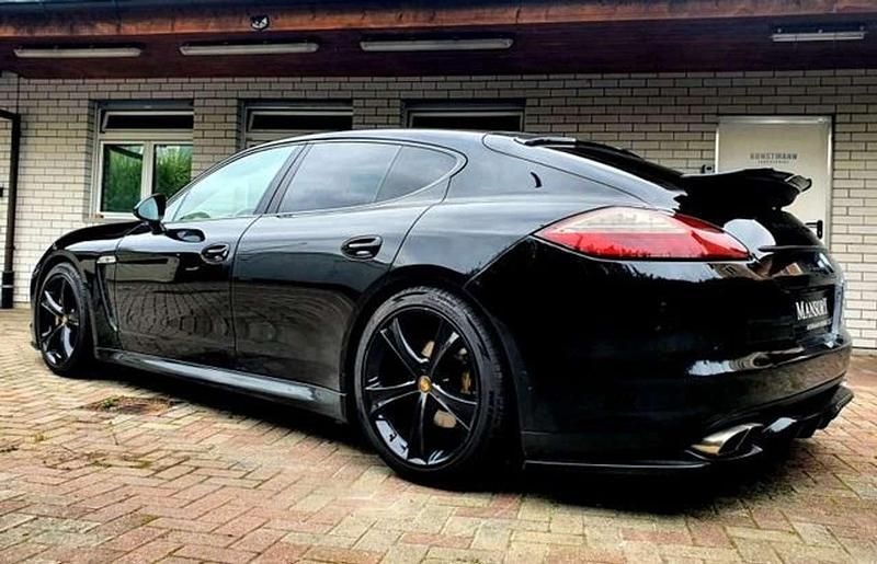 Schwarz Gebraucht 2011 Porsche Panamera 4 Limousine | 24.000 € (Etwas zu teuer) - Bild 1/4