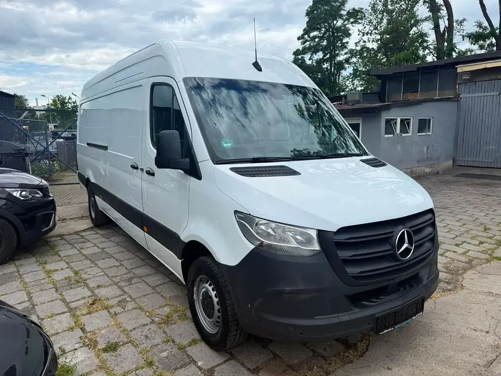 Gebraucht Mercedes Sprinter 143 PS (105 kW) 2019 Weiß Van
