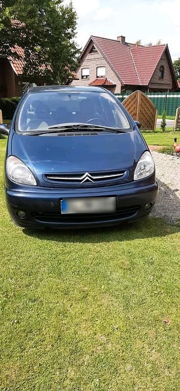 Blau Gebraucht 2003 Citroën Xsara Picasso Van / Kleinbus | 1.400 € - Bild 1/4