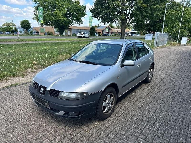 Other Gebraucht 2001 Seat Leon Limousine | 850 € (Guter Preis) - Bild 1/4