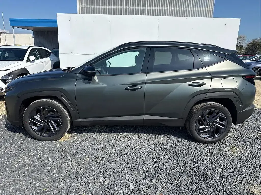 Neu Hyundai Tucson Trend 150 PS (110 kW) 2026 Cypress green pearl SUV