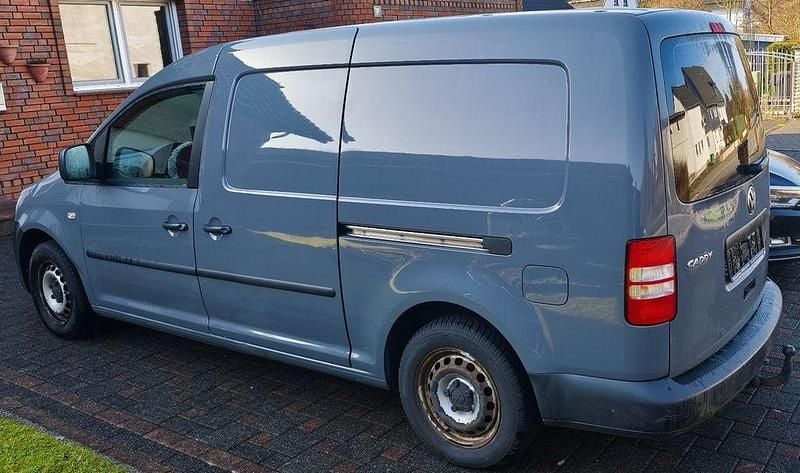 Gebraucht VW Caddy Maxi 102 PS (75 kW) 2013 Grau Van / Kleinbus