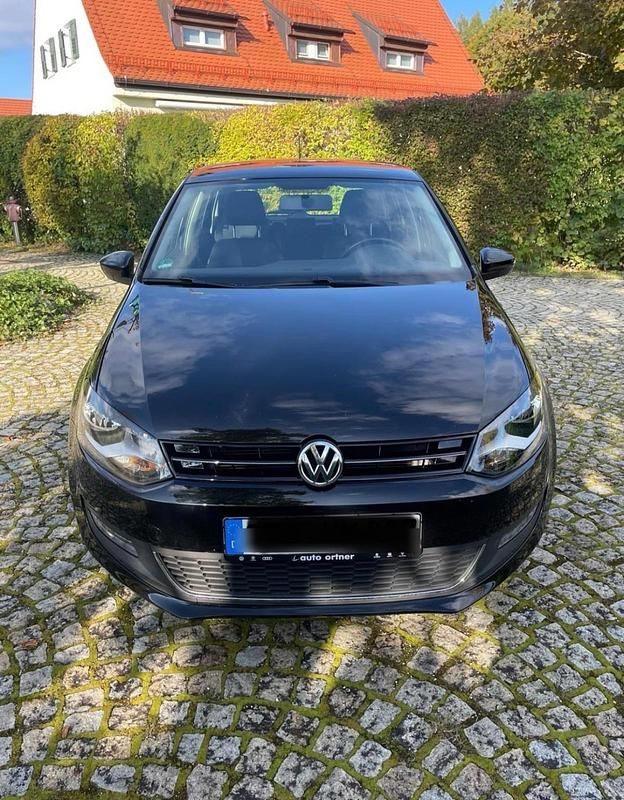 Gebraucht VW Polo Highline 90 PS (66 kW) 2014 Schwarz Kleinwagen