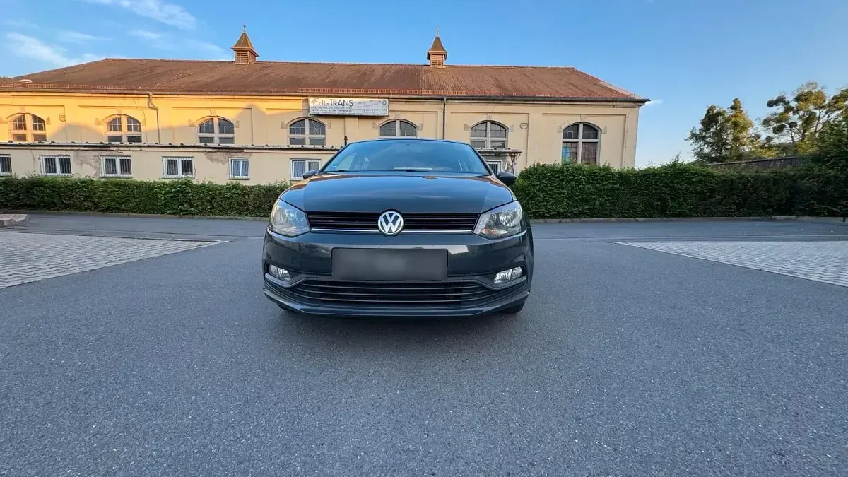 Gebraucht VW Polo Trendline 60 PS (44 kW) 2016 Grau Limousine