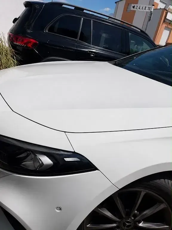 Gebraucht Mercedes A160 109 PS (80 kW) 2018 Weiß Kleinwagen