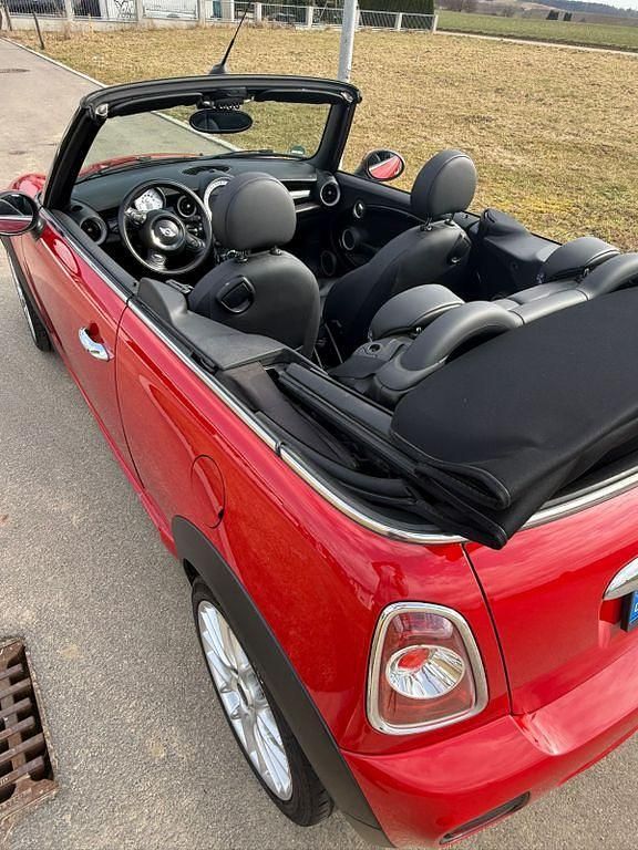 Gebraucht Mini Cooper Cabriolet 122 PS (89 kW) 2013 Rot Cabrio