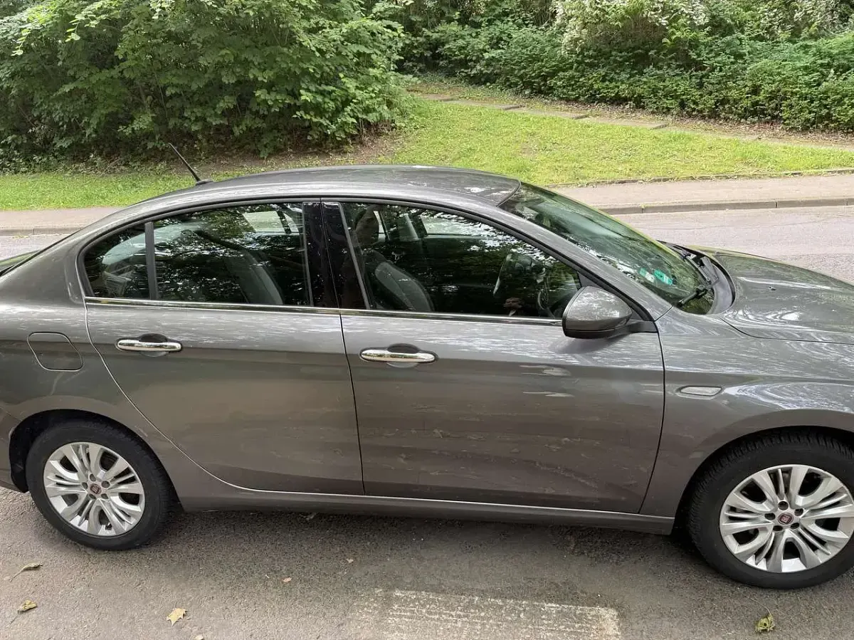 Gebraucht Fiat Tipo Easy 95 PS (69 kW) 2016 Limousine