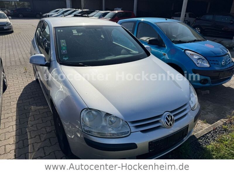 Silber Gebraucht 2006 VW Golf V Trendline Limousine | 899 € (Superpreis) - Bild 1/4