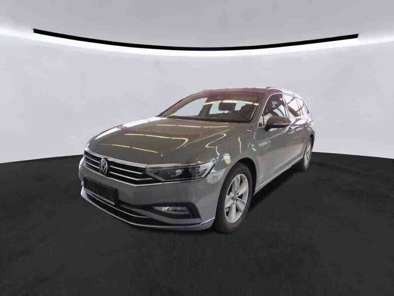 Gebraucht VW Passat Elegance 200 PS (147 kW) 2022 Grau Kombi