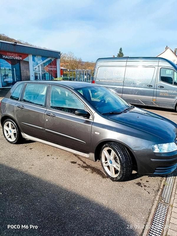 Gebraucht Fiat Stilo 95 PS (69 kW) 2006 Grau Limousine