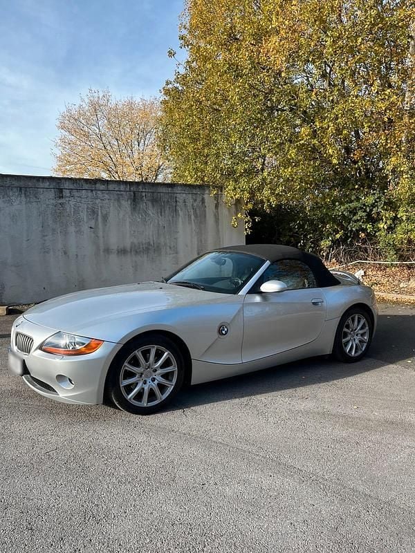 Gebraucht BMW Z4 230 PS (169 kW) 2003 Silber Cabrio