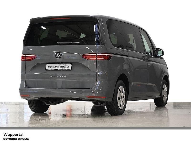 Neu VW Multivan Basis 150 PS (110 kW) 2025 Grau Van / Kleinbus