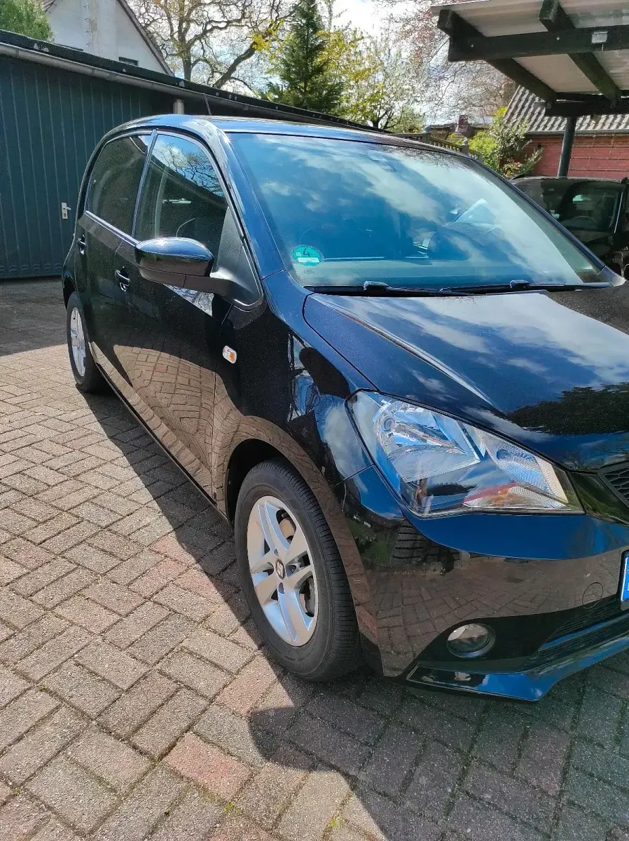 Gebraucht Seat Mii 75 PS (55 kW) 2016 Schwarz Kleinwagen