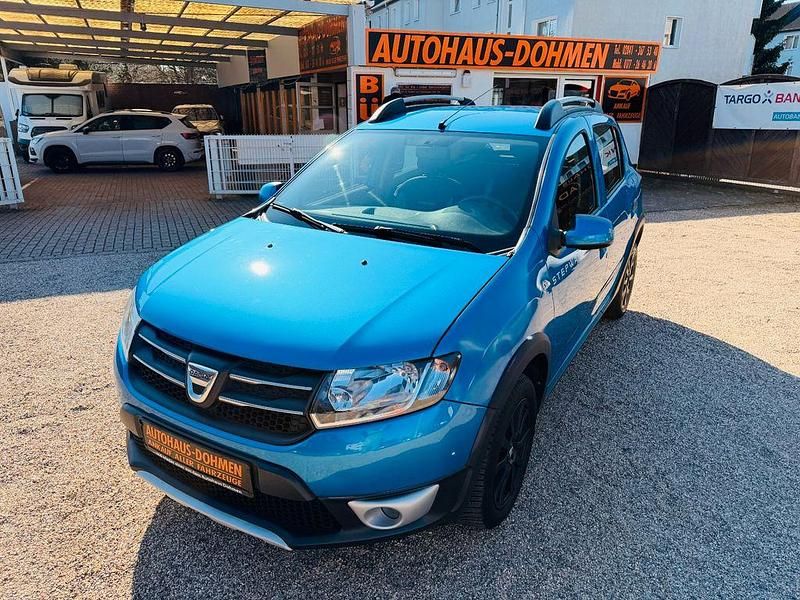 Gebraucht Dacia Sandero Stepway 90 PS (66 kW) 2014 Blau SUV