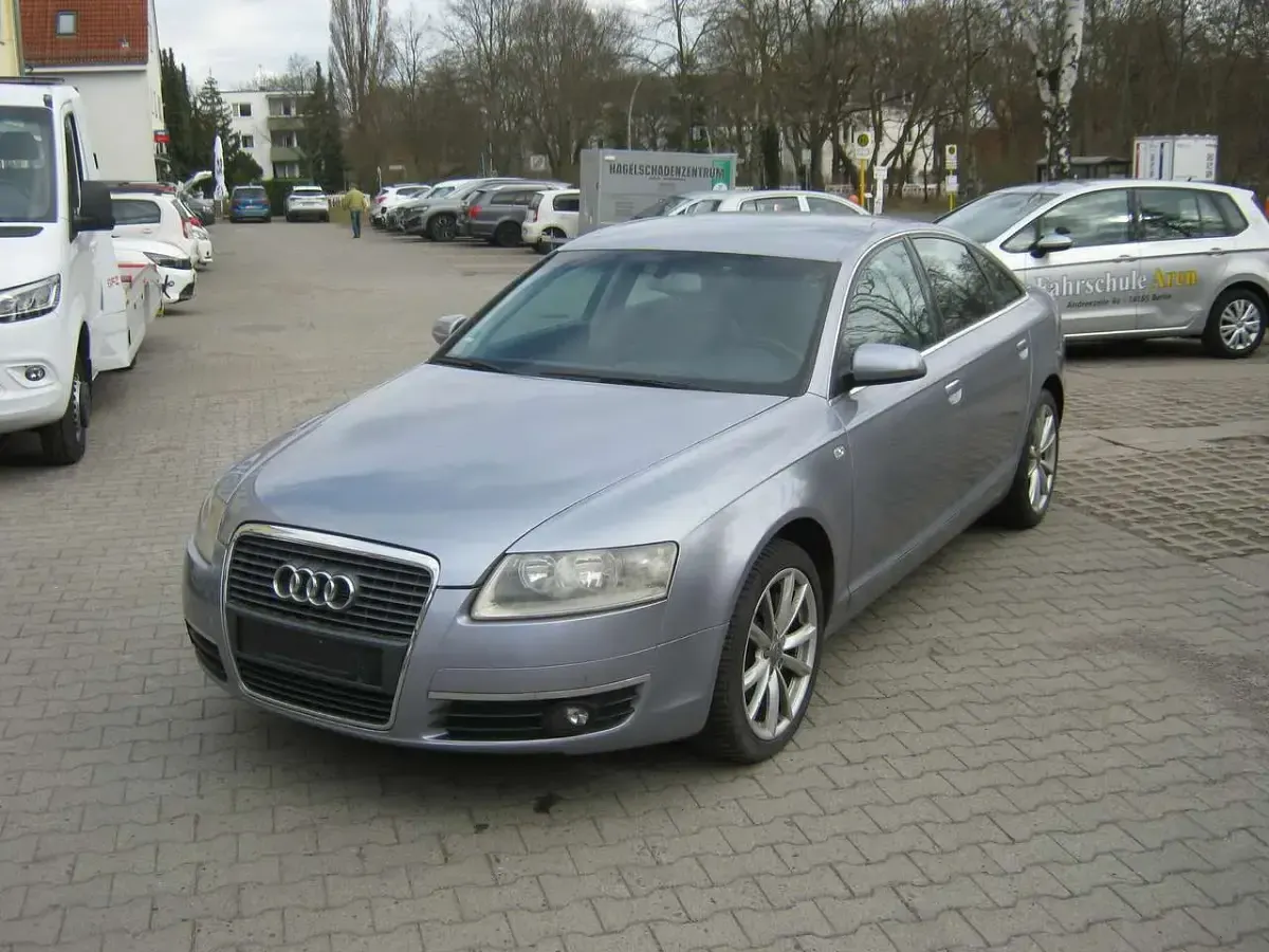 Gebraucht Audi A6 334 PS (245 kW) 2004 Blau Limousine