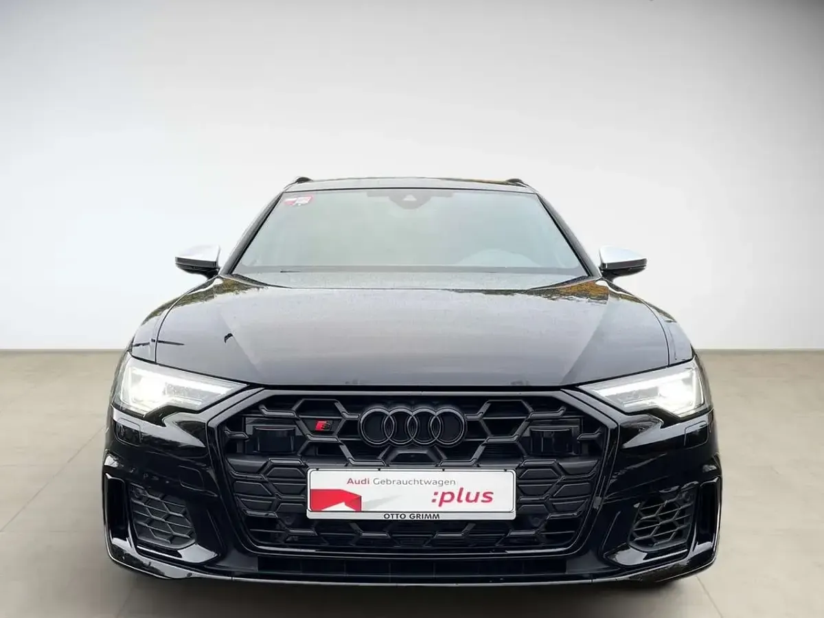 Gebraucht Audi S6 Sport 344 PS (253 kW) 2024 Brillantschwarz Kombi