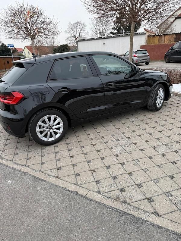 Gebraucht Audi A1 Advanced Plus 116 PS (85 kW) 2024 Schwarz Limousine