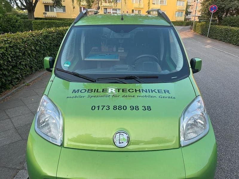 Gebraucht Fiat Qubo Active 73 PS (53 kW) 2009 Grün Van / Kleinbus