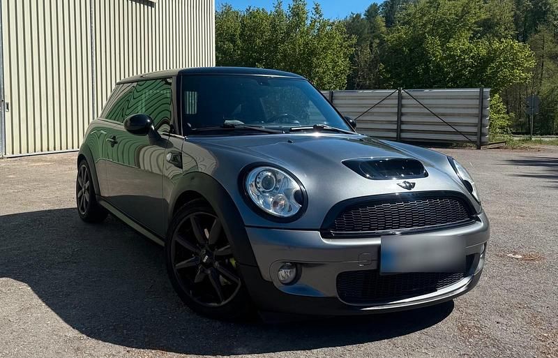 Usata Mini Cooper 185 CV (136 kW) 2010 Grigio Utilitaria