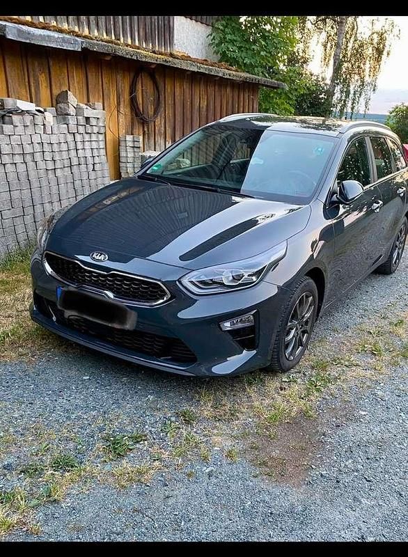 Gebraucht 2018 Kia Ceed Sportswagon Kombi | 13.800 € (Fairer Preis) - Bild 1/3