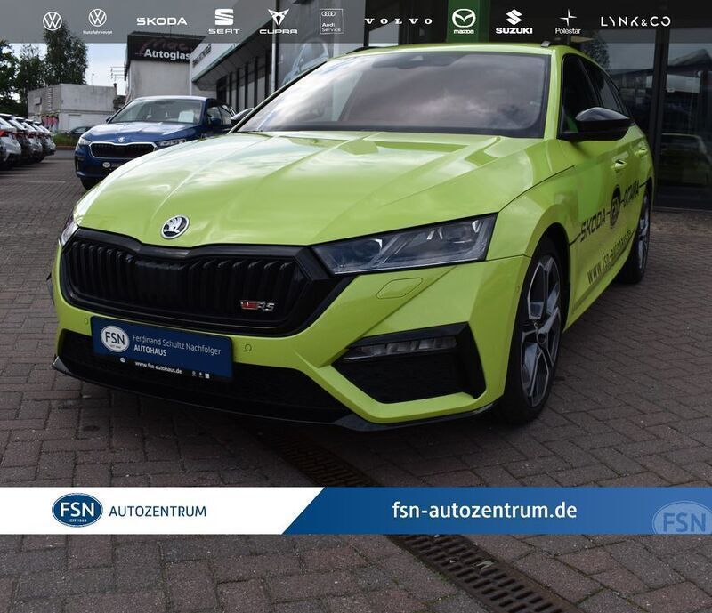 Mamba grün Gebraucht 2024 Skoda Octavia RS Kombi | 41.490 € (Fairer Preis) - Bild 1/4