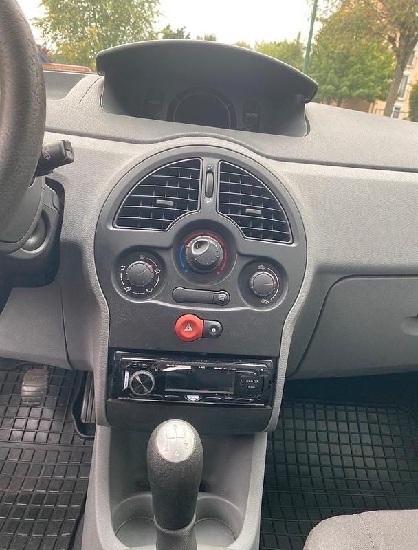 Gebraucht Renault Modus 65 PS (47 kW) 2006 Rot Van / Kleinbus