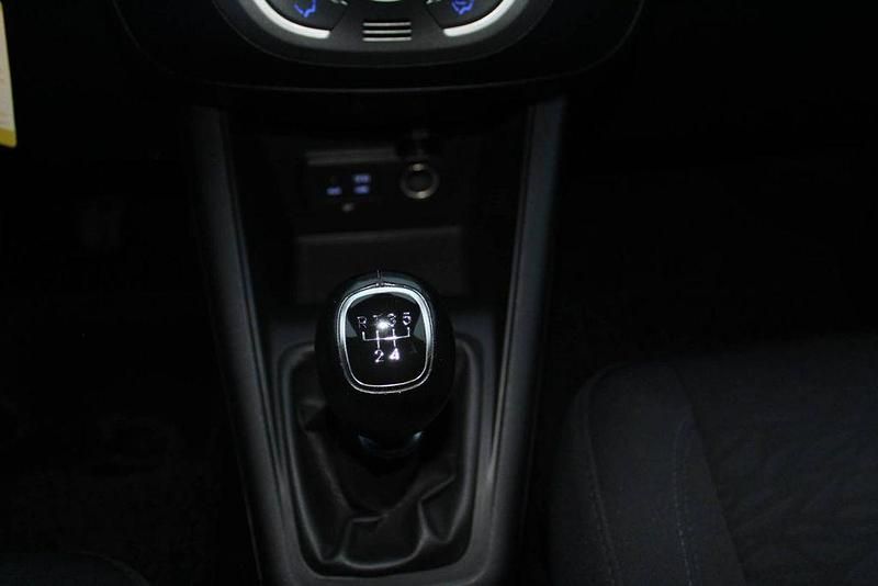 Gebraucht Hyundai ix20 90 PS (66 kW) 2017 Schwarz Kleinwagen