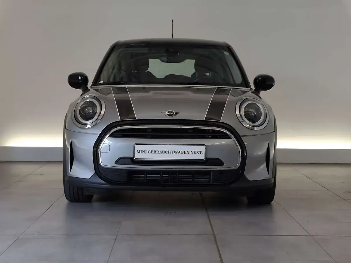 Gebraucht Mini Cooper 136 PS (100 kW) 2023 Silber Kleinwagen