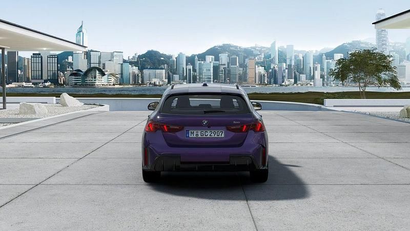 Neu BMW 120 Performance 170 PS (125 kW) 2026 Violet Kleinwagen