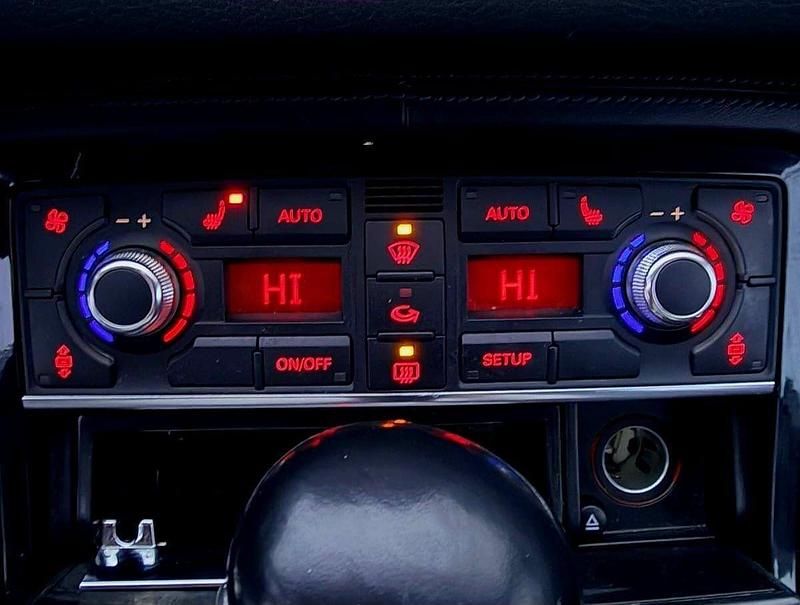 Gebraucht Audi A8 Ambiente 450 PS (330 kW) 2004 Gold Limousine