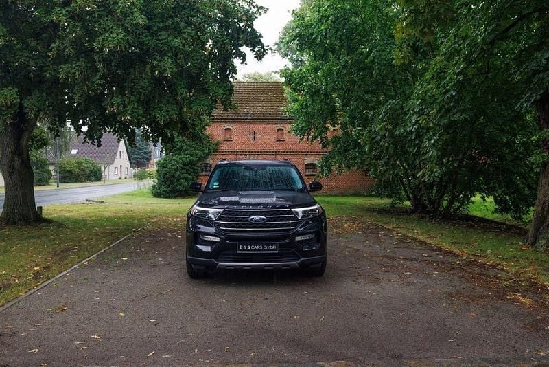 Schwarz Gebraucht 2022 Ford Explorer SUV | 33.900 € - Bild 1/4