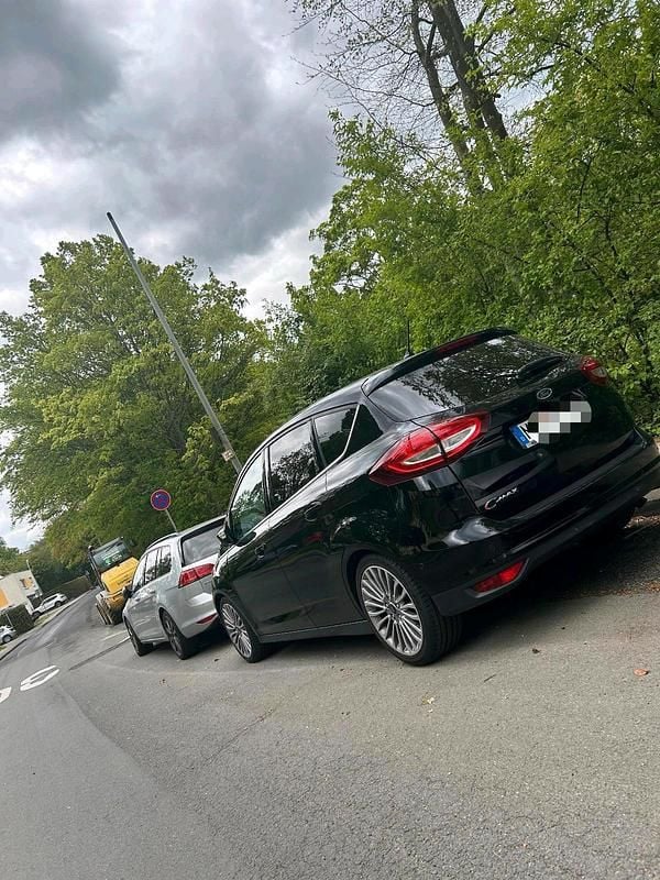 Gebraucht Ford C-MAX 150 PS (110 kW) 2018 Schwarz Van / Kleinbus