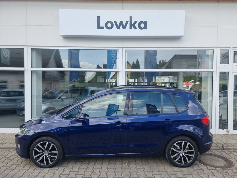 Blau Gebraucht 2017 VW Golf VII Sound Limousine | 15.870 € (Fairer Preis) - Bild 1/4