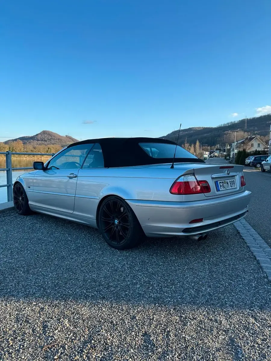 Gebraucht BMW 330 231 PS (169 kW) 2000 Silber Cabrio