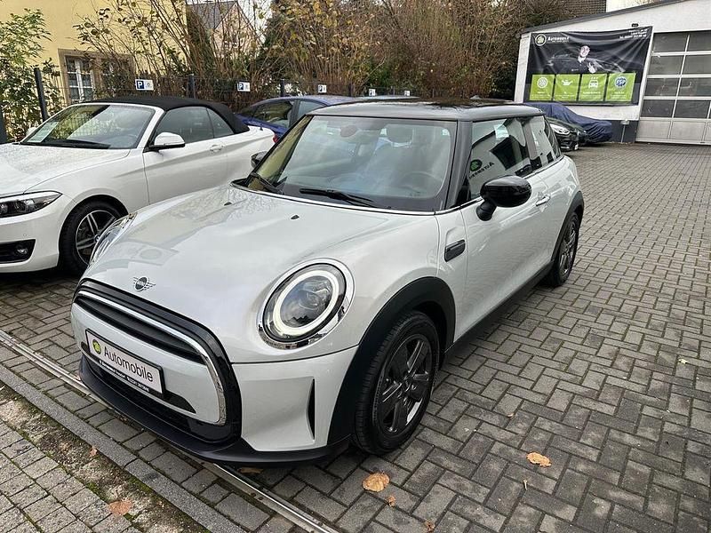 Gebraucht Mini Cooper Classic 136 PS (100 kW) 2022 Silber Kleinwagen