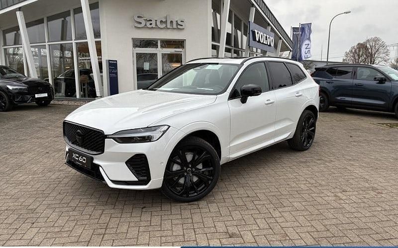 Neu Volvo XC60 Plus 250 PS (183 kW) 2025 Weiß SUV