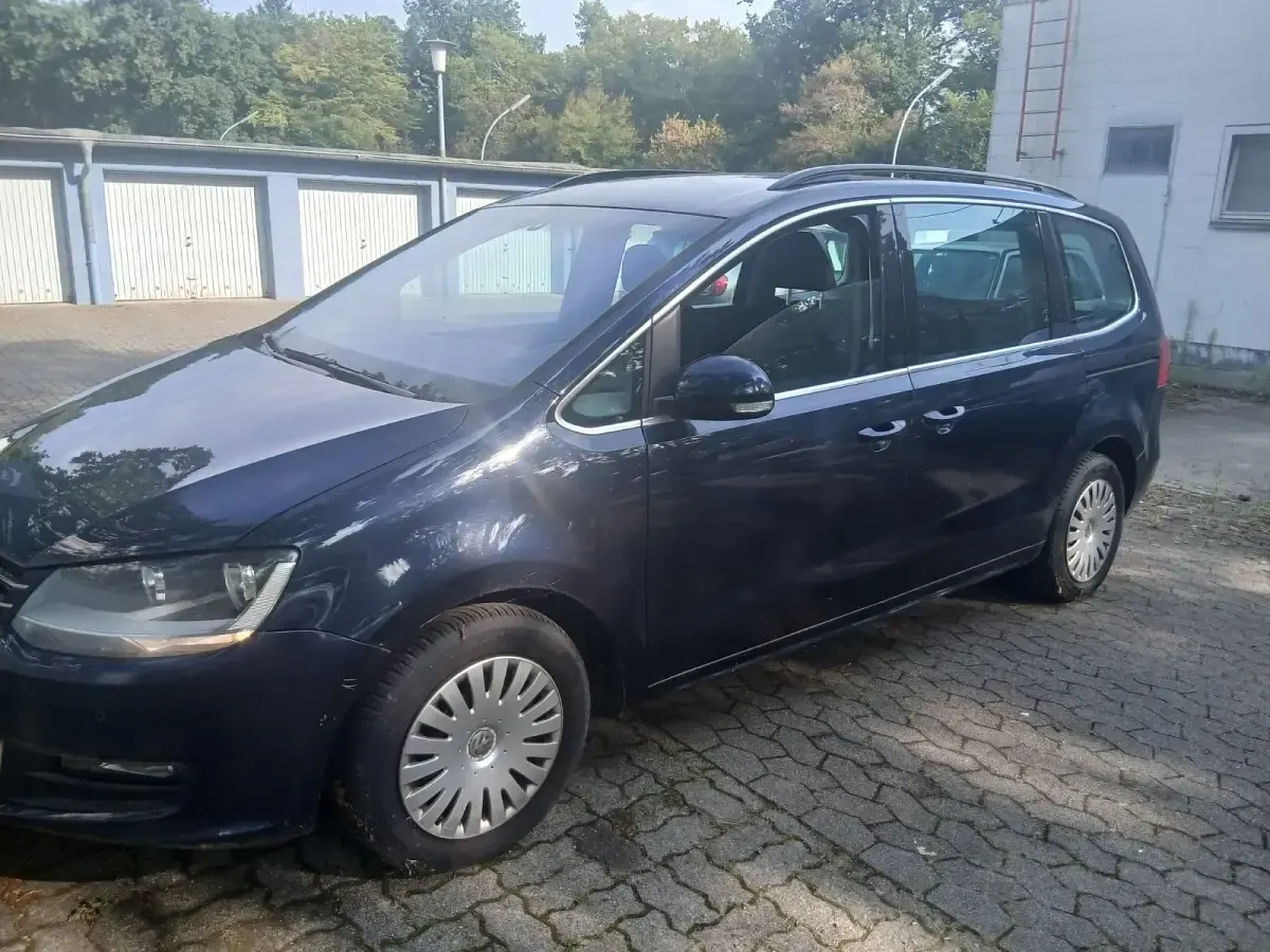 Gebraucht VW Sharan 140 PS (102 kW) 2010 Blau Van / Kleinbus