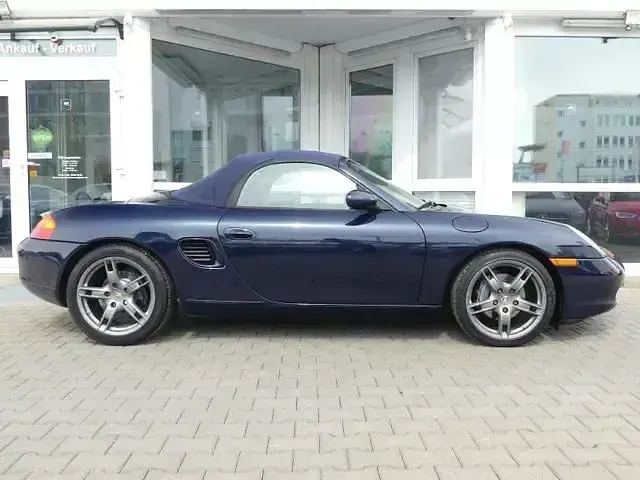 Gebraucht Porsche 986 Boxster 204 PS (150 kW) 1999 Blau Cabrio