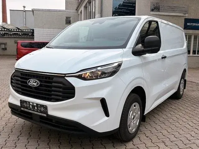 Nouă Ford Transit Custom Trend 110 CP (80 kW) 2026 Alb Monovolum