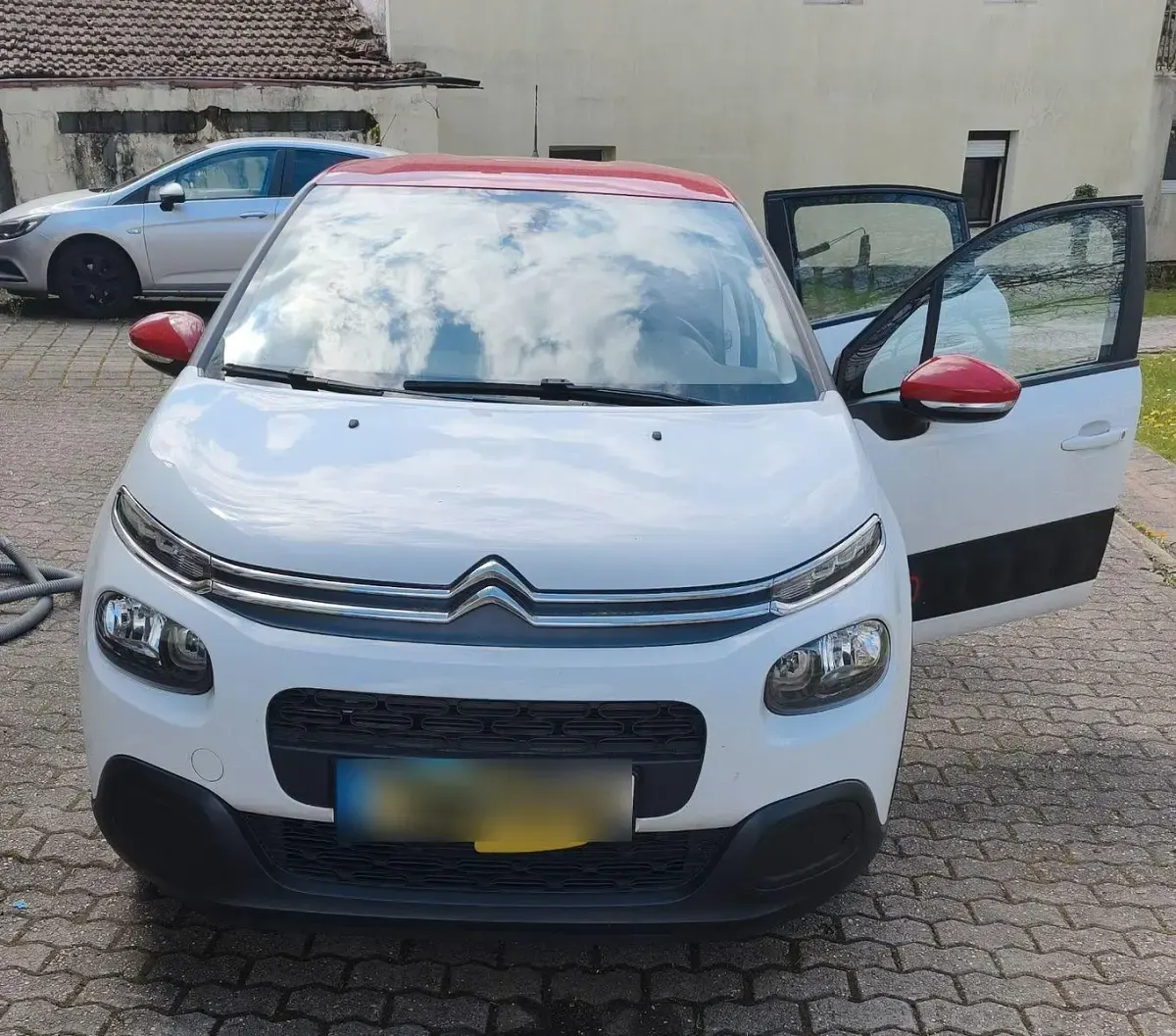 Gebraucht Citroën C3 Feel 82 PS (60 kW) 2018 Weiß Kleinwagen