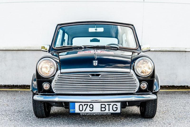 Second-hand Mini 1000 41 CP (30 kW) 1989 Negru Hatchback