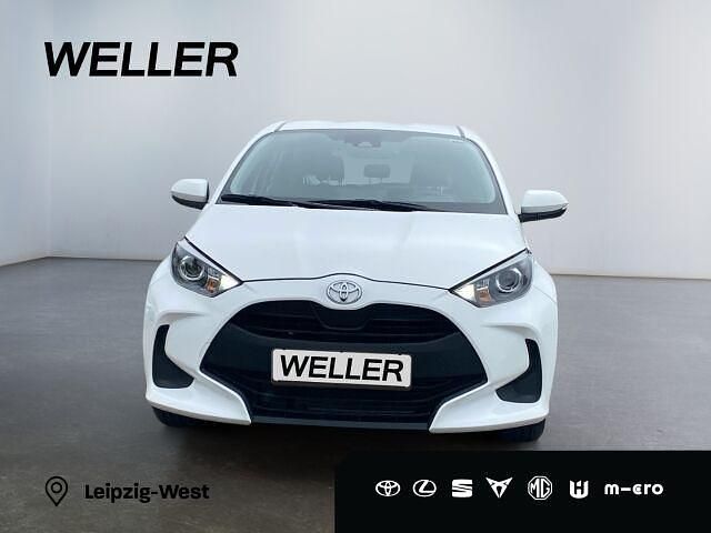 Gebraucht Toyota Yaris Comfort 72 PS (52 kW) 2023 Weiß Kleinwagen
