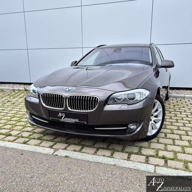 Braun Gebraucht 2012 BMW 530 Comfort Edition Kombi | 13.950 € (Fairer Preis) - Bild 1/4