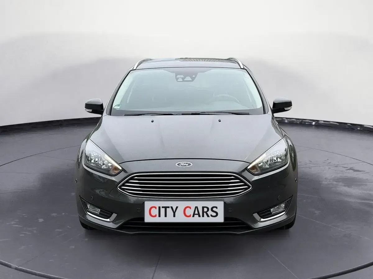 Usata Ford Focus Titanium 150 CV (110 kW) 2016 Grigio Station wagon