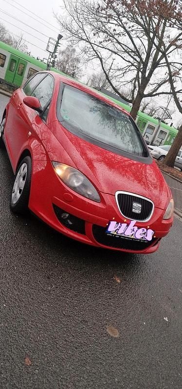 Gebraucht Seat Altea 140 PS (102 kW) 2005 Rot Van / Kleinbus