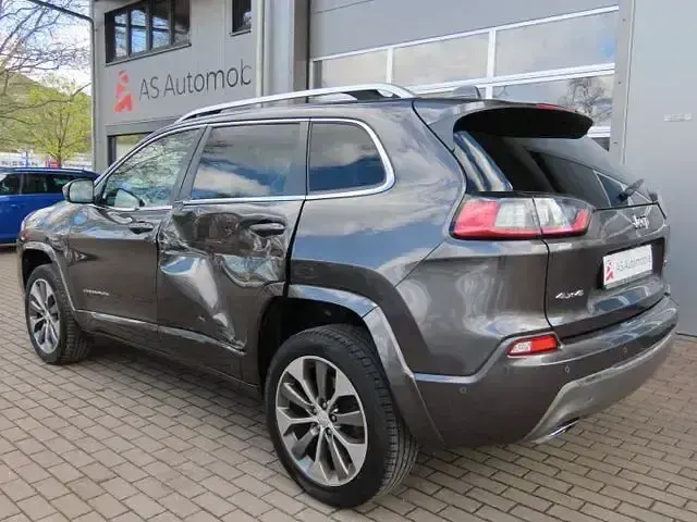 Gebraucht Jeep Cherokee Overland 195 PS (143 kW) 2020 Grau SUV